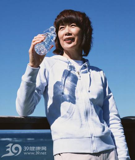 ���˳��ڼ�ֵĽ����˶�