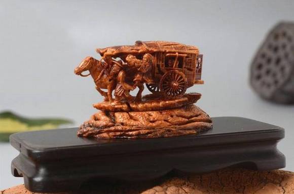 ɽ��Ϋ���˵�