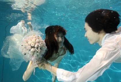 �మ���˺�Ĭ����ʫ��