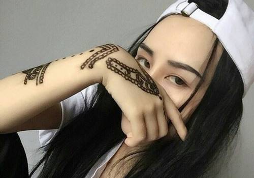 ��ʱ���йع�ʫ��