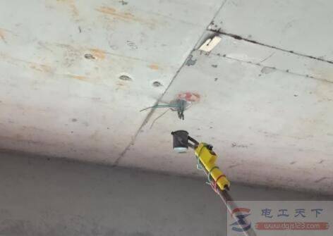 ����ߺ��ڽ�ʲô���ߣ�Ӧ����ô����