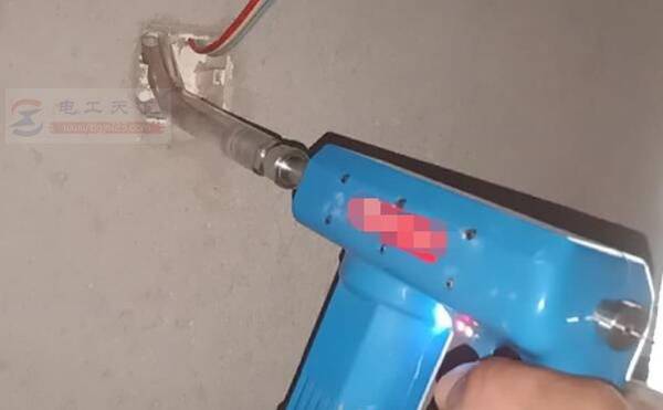 ���ߴ��߻�����ô����ô�ã��繤���߱ر�����