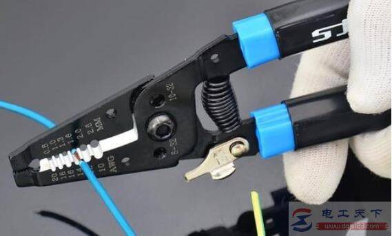 ����ǯ�Ĺ���ͺţ����߰���ǯ��ѡ��Ҫ��