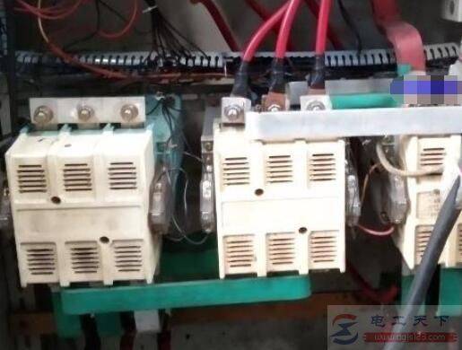 400A�Ӵ���Ƶ��������ô����ԭ��