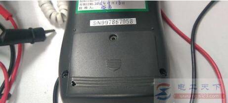 ��ν��������ñ�9V��ظ�װ3.7V﮵�ĳ����