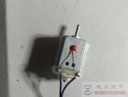 ֱ��С�����104��Ƭ������ʲô����