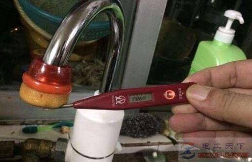 ϴ�������ˮ��ͷ��ˮ����ʲôԭ��