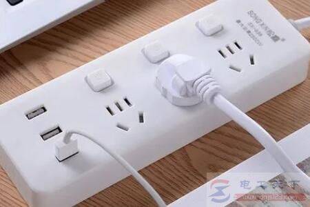 ���߰峤�ڲ��ϵ�����ЩΣ��