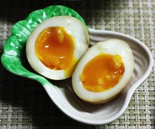 ����±��