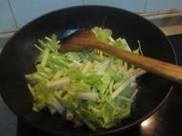 ���⳴�����۲�