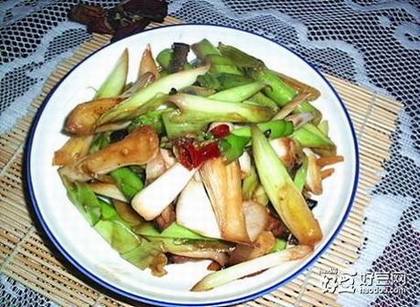 ���⳴����