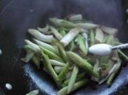 ���⳴����