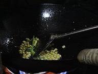 ���׳���