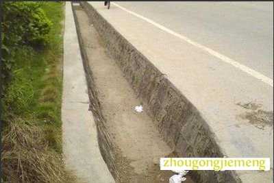 �μ���ˮ��