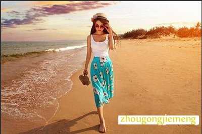 �μ���Ů